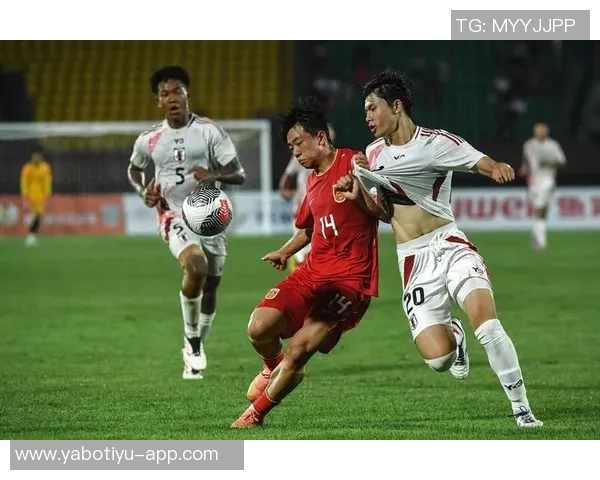 中国队确认参赛蒙太古杯邝兆镭身穿国足战袍亮相海报引期待